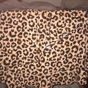 Never worn leopard skirt